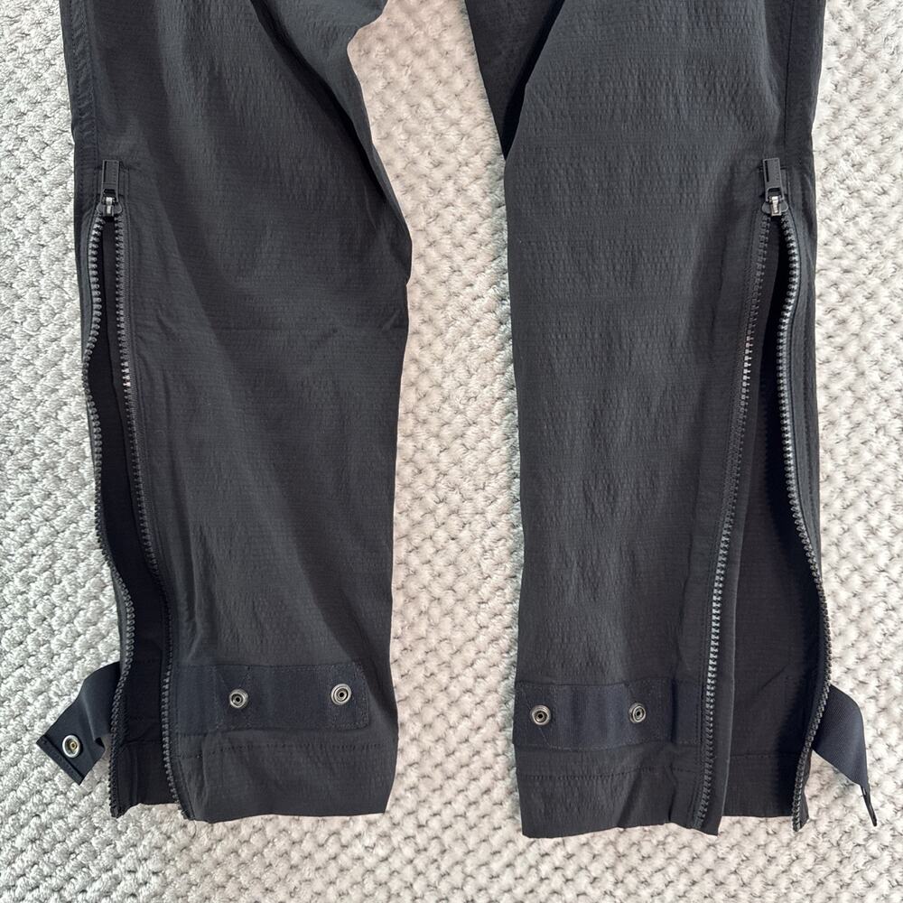 Athleta Trekkie Pant Womens 2 Black Stretchy Pull-On Pockets Zip Adjustable Hem - Picture 4 of 10